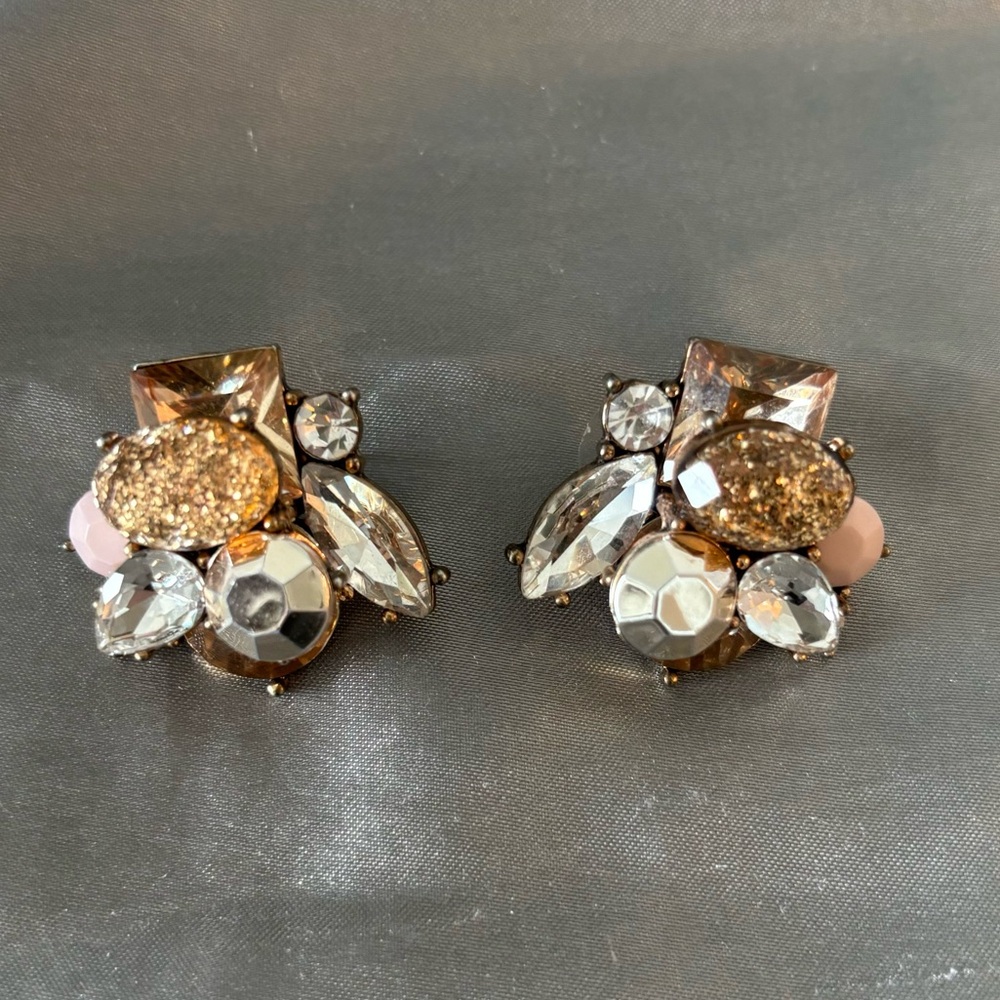 💗Gorgeous Glam Earrings